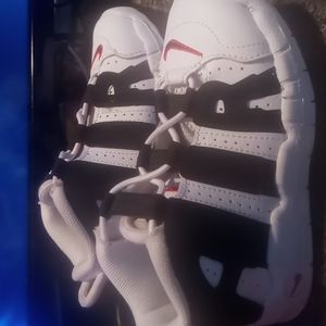 Toddler boys sneakers nike size 9c black white university red